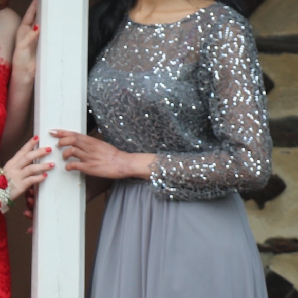 Prom gown dress - Picture 1 of 3